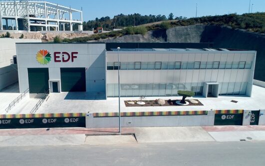 EiDF Solar: una nave industrial para promover la energía fotovoltaica